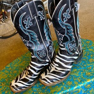 Nocona Boots 6002 fantastic zebra / tiger painted x Aflliction style